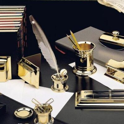 Бізнес аксесуари та шкіргалантерея