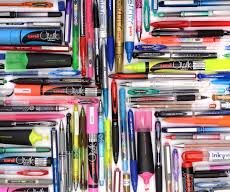 UNI Mitsubishi Pencil